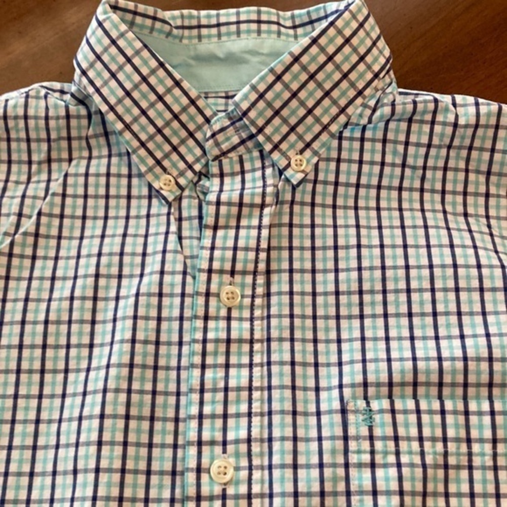 IZOD Mens Button Down Dress Shirt - sz LG